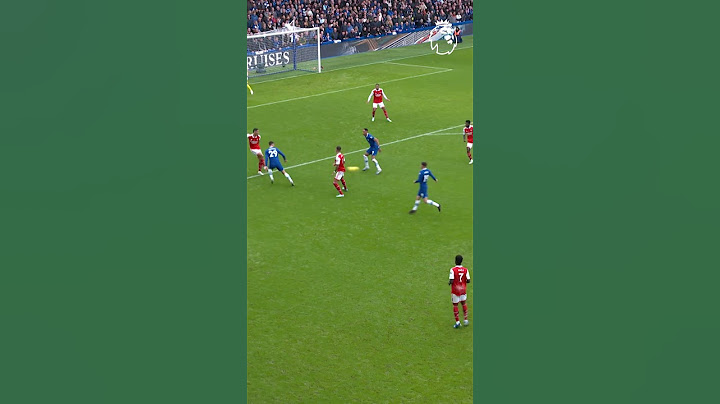 Arsenal defence to attack in SECONDS! #shorts