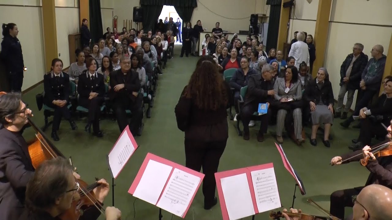 “Dialoghi con la città”, il cardinale Sepe al Carcere di Pozzuoli