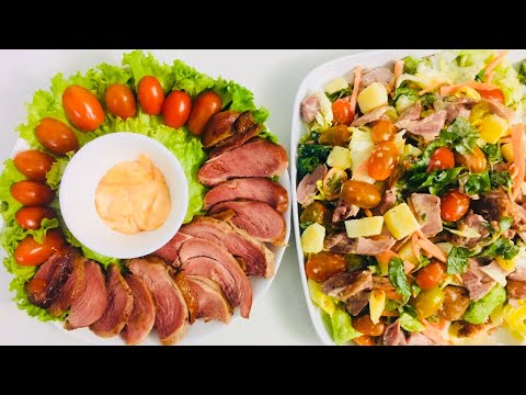 Video: Salad Gà Tây Xông Khói