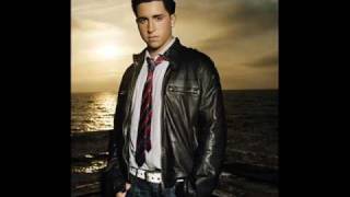 Miniatura del video "Colby O'Donis - I Wanna Touch You (Prod By RedOne) (2oo9)"