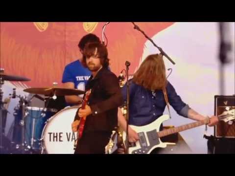 the-vaccines--wolf-pack-(with-pete-robertson-drum-intro)-glastonbury-2013