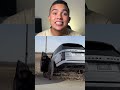 Auto moderno con llantas antiguas #viral