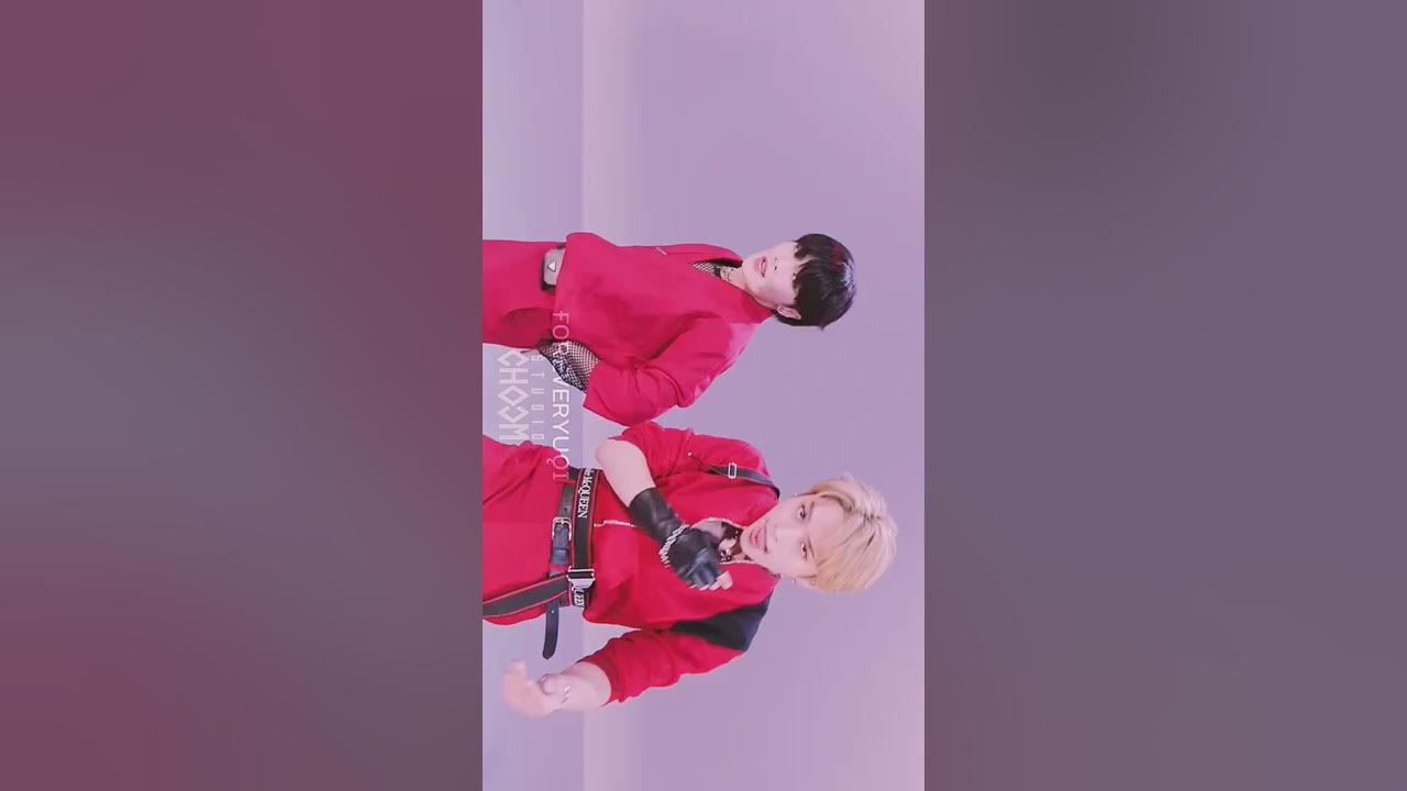 StrayKids Thunderous × Izone Secret Story of the Swan StrayKids Thunderous × Izone Secret Story of the Swan