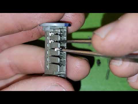 Video: Funktioniert Kwikset Smart Key mit Schlage Key?