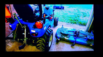 Mowing deck off! New Holland Workmaster 25s