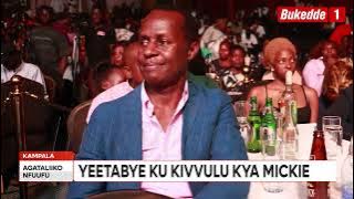 AGataliikonfuufu: Robert Kyagulanyi owa NUP yeetabye mu kivvulu kya muto we MICKIE WINE. Abayimbidde