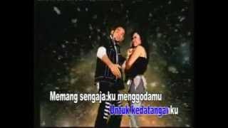 Menungu - Disco version (HESTY DAMARA).flv