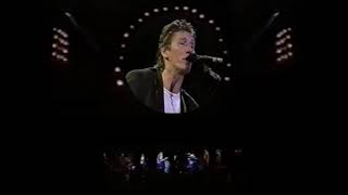 Roger Waters - Who Needs Information (Live @ Madison Square Garden) [26th Aug 1987]