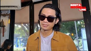 Download Mp3 Tria The Changcuters Sedang Menikmati Asiknya Menjadi Ayah Gudang lagu Download Mp3 Tria The Changcuters Sedang Menikmati Asiknya Menjadi Ayah
