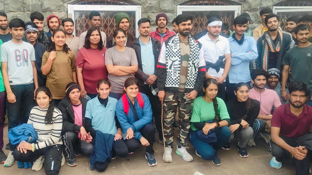 नेहरू स्टेडियम हिल वर्कआउट रनिंग DANGI PHYSICAL ACADEMY INDORE 9752793663