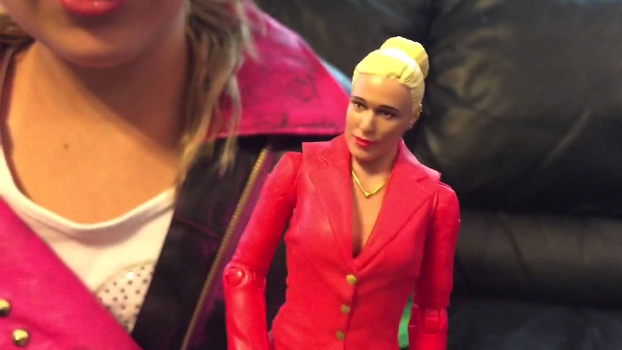Girl Reviews LANA WWE Mattel DIVA Wrestling Action Figure