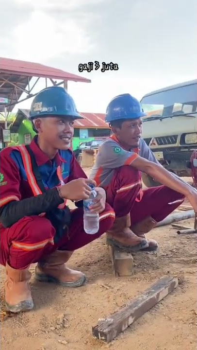 Coba kau pikirkan coba renungkan gaji 3 juta mana cukup 1 Bulan