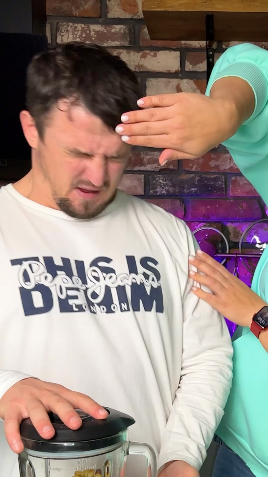 Stupid Bro and sigma mom?️??️