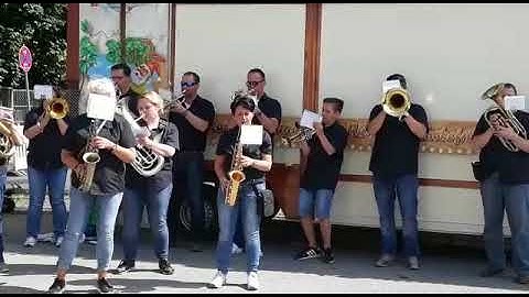 Expreszo 2018 - Crazy  Little Thing Called Love