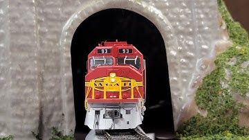 Santa Fe FP45 Transporting Passengers Across The Mountains. #train #railway #modelrailroad 