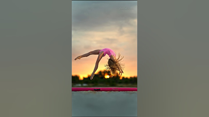 Gymnast Alex at sunrise #acrobatics #slowmotion