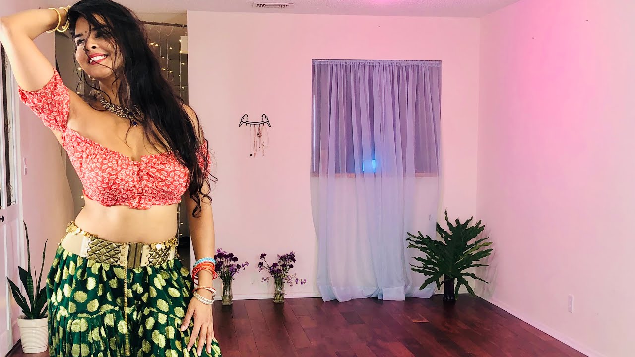 Humko Aaj Kal Hai | Madhuri Dixit | Shanelle Bell