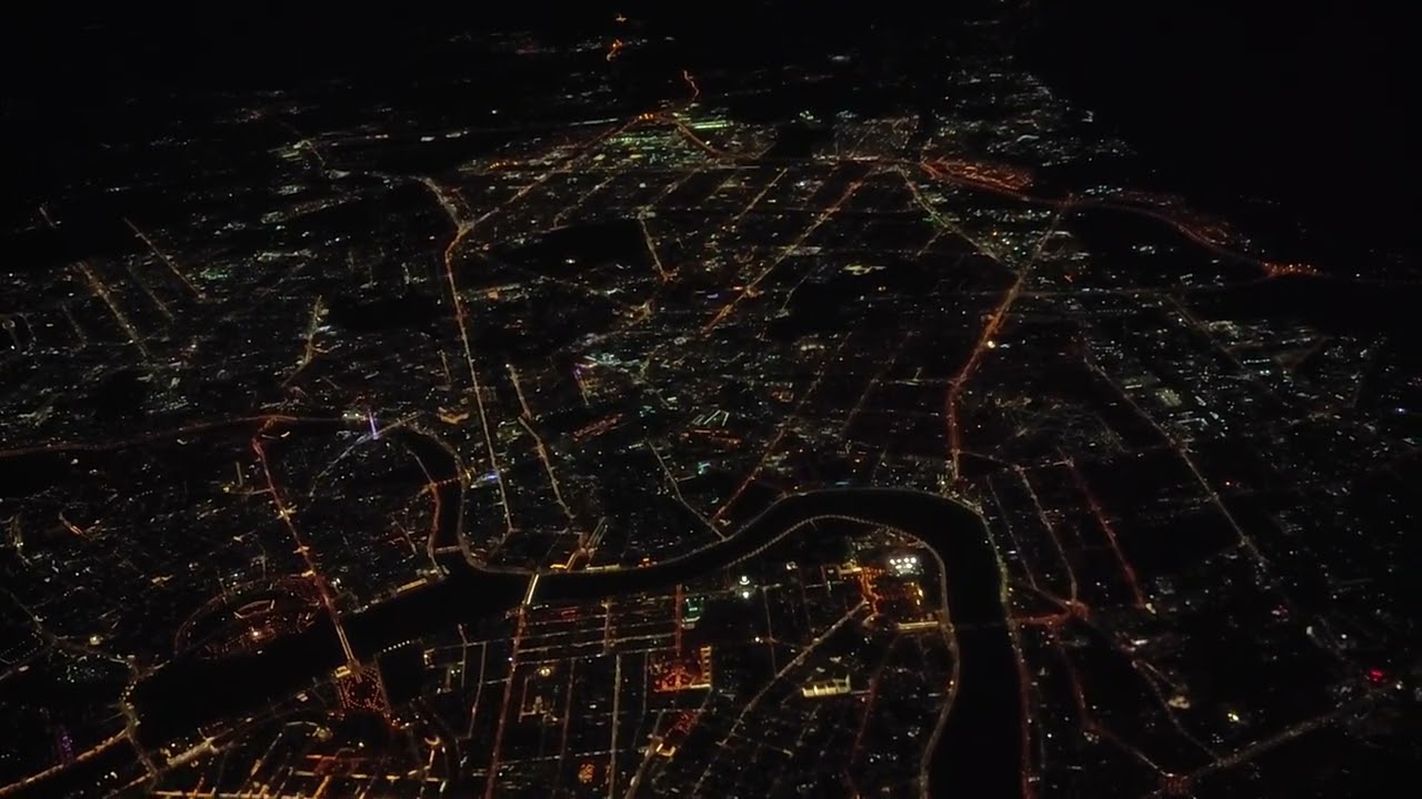 Rossiya Airlines. Sukhoi Superjet SSJ-100 take off from Pulkovo. Saint Petersburg. Взлет из Пулково.