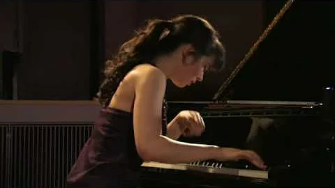 Liszt - La Campanella  Alice Sara Ott