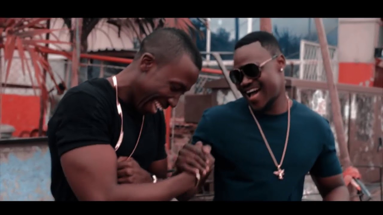 Eye Vee Ft Duas Caras   Tchova Official Video.By  zistaso9dades'847944358