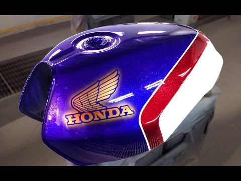 HONDAホンダＣＢＸ４００F５５０Fタンクのみ純正キャンディーライフ塗装当時物 hqdefault.jpg