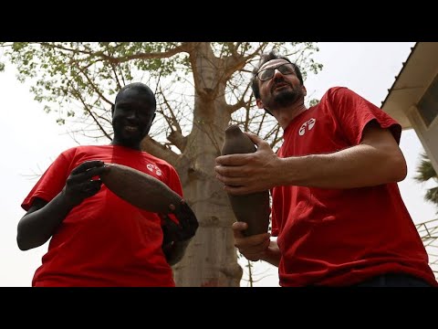 Video: Teilen Sie Ihr Lächeln! Unglaublich 