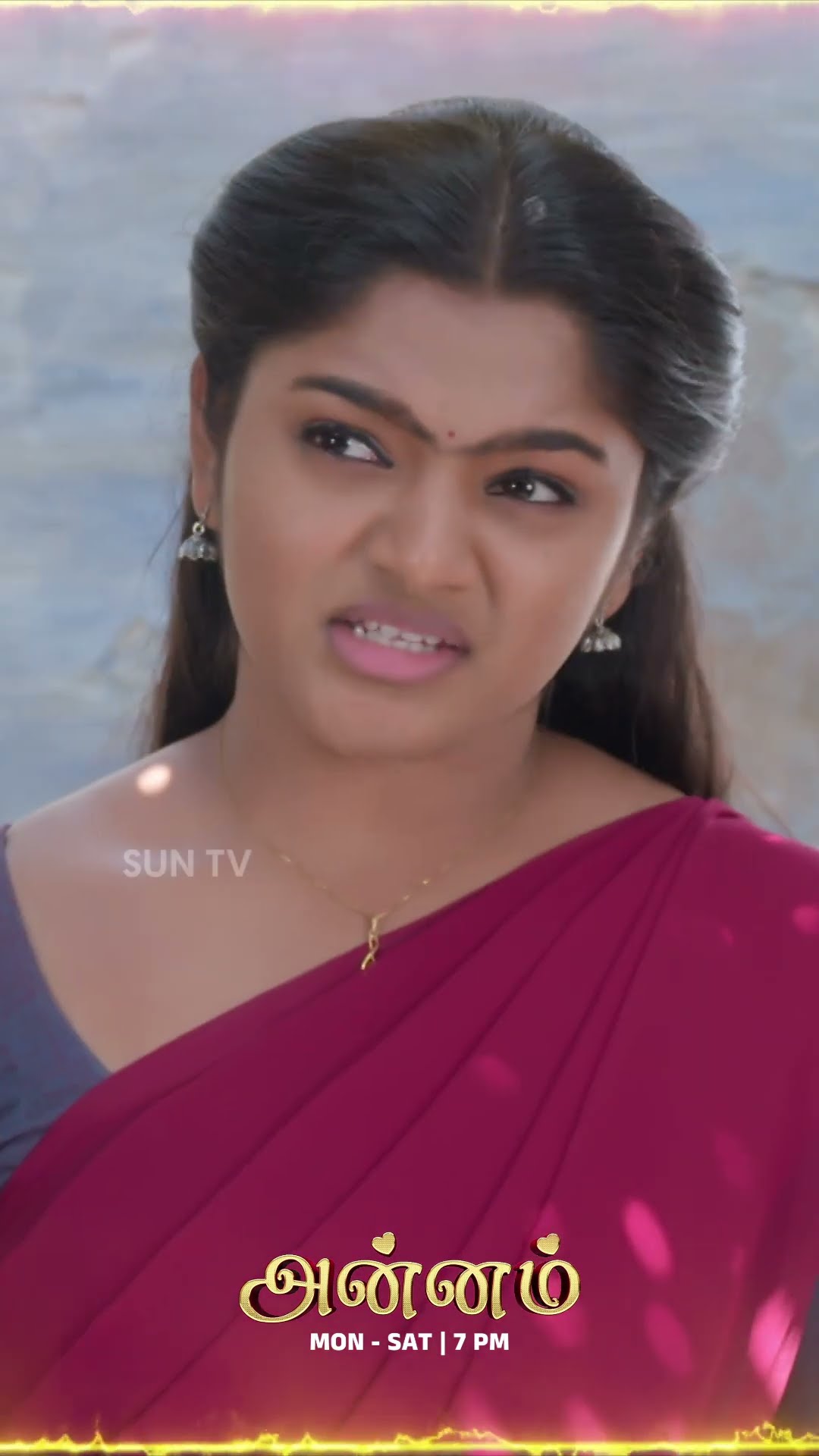வீட்டை விற்கும் முடிவில் அன்னம் அப்பா! அன்னம் | திங்கள் - சனி | 7 PM #SunTV #Annam #Serials #shorts