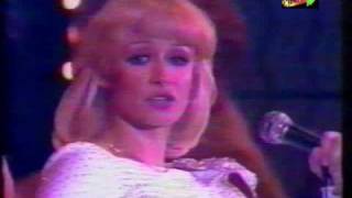 Video thumbnail of "Medley (Venezuela) - Raffaella Carrà"