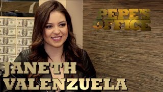 Video thumbnail of "JANETH VALENZUELA CANTA Y TOCA EL ACORDEÓN PERRÍSIMO - Pepe's Office"