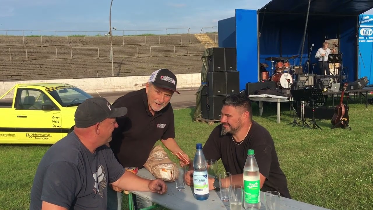 Halbemond Speedway Stadion mit Oldtimern 19/20.07.23