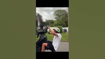 Thumbnail of Tellem that I’m coming 👀💯🔥#electric #onewheeldeal #bikelife #startemyoung #goat #fyp #fpyシviral