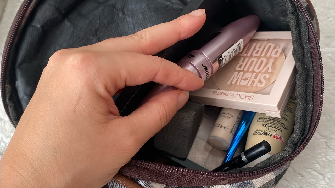 Fast asmr | Makyaj çantamda neler varmışşşş ?? İnceleyelimm