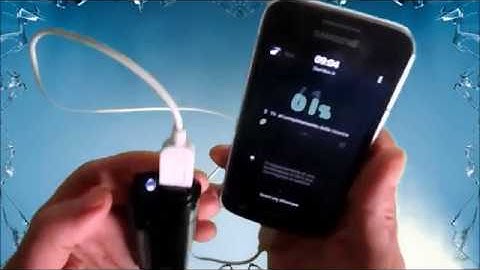 Come Caricare il Cellulare con Due Pile Power Bank Emergenza