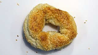 What's the difference between Montreal and New York bagels?