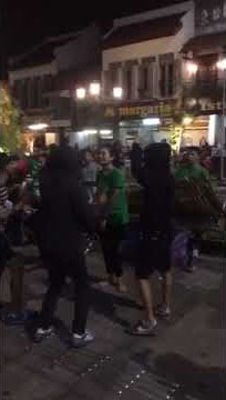 Cover Lagu Halo Halo Bandung oleh Angklung Malioboro Yogyakarta