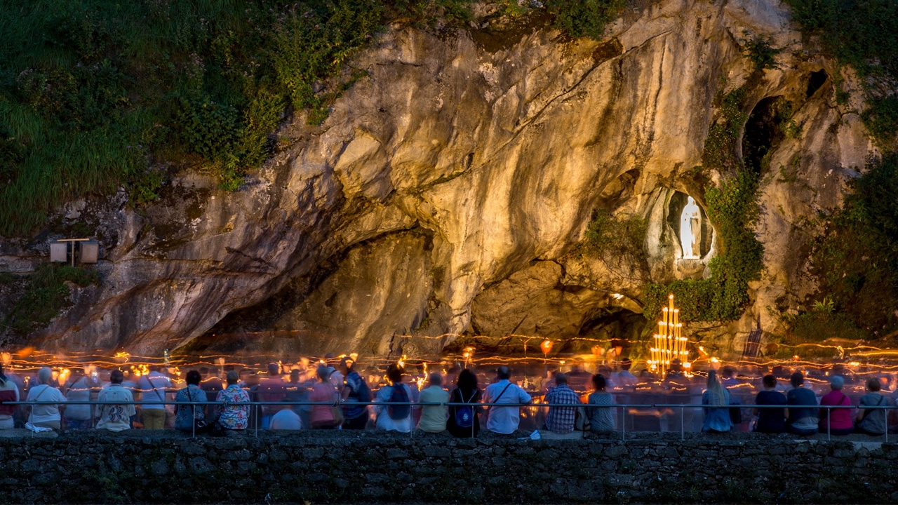 Rosary from Lourdes 23/09/2020 YouTube
