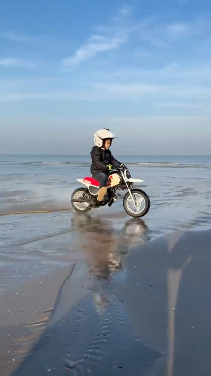 Ride at the beach with the Yamaha PW50 - YouTube Ride at the beach with the Yamaha PW50 - YouTube
