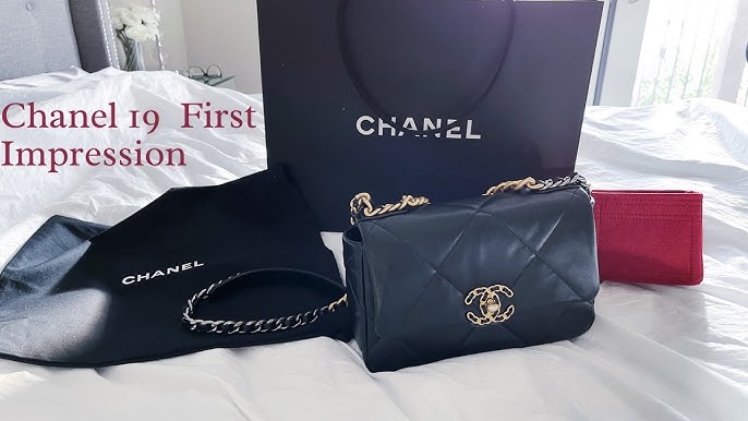 Chanel 19 unboxing + honest first impressions