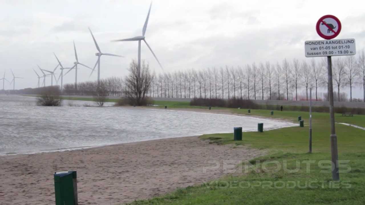 Hoogwater Middelharnis