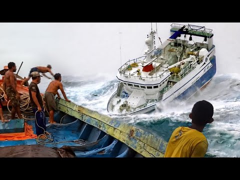 Видео: Самые Крупные Столкновения и Ошибки Кораблей, Снятые на Камеру