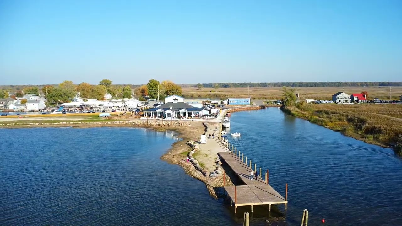Sight seeing over Clay twp, Cabana Blue.
