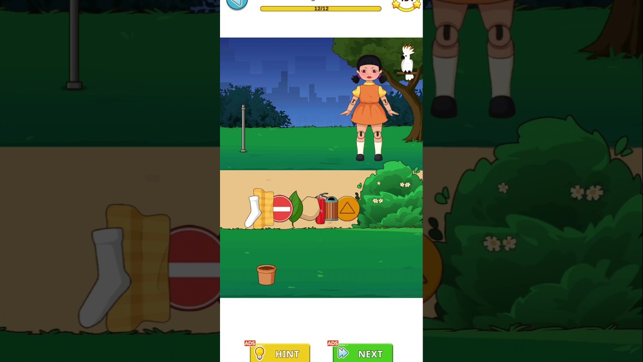 Help the girl survive the squid game