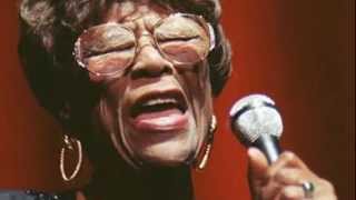 Ella Fitzgerald Can't Buy Me Love chords