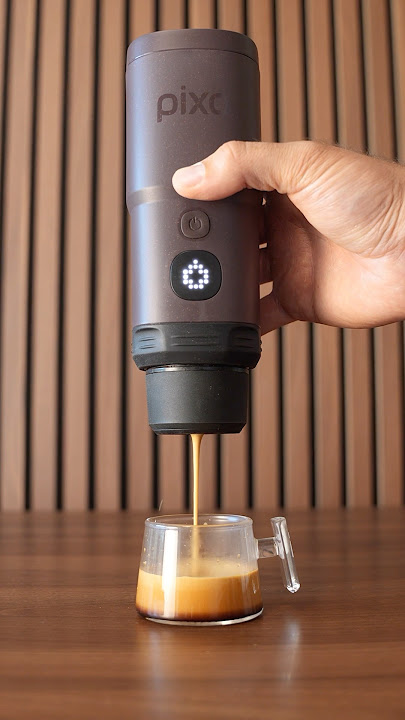 Espresso with the Wacaco Pixapresso