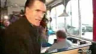 Mitt Romney drops out