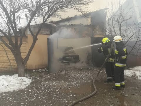 м. Дніпро: внаслідок пожежі в гаражі, постраждав чоловік