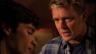 Smallville 4x07 - Jonathan confronts Clark about injuring the player