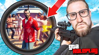 СНАЙПЕР vs 2 ШПИОНА на РОСКОШНОЙ ЯХТЕ! НАЙДИ ШПИОНА СРЕДИ 30 ЧЕЛОВЕК! (GTA 5 RP)