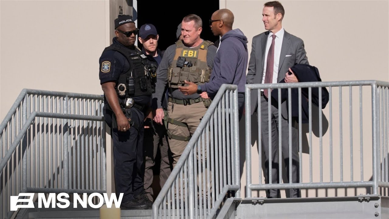 Fulton County, Georgia Commissioner warns that FBI search is about midterms