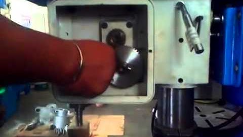 máy ta rô tự động và hướng dẫn thay bánh răng